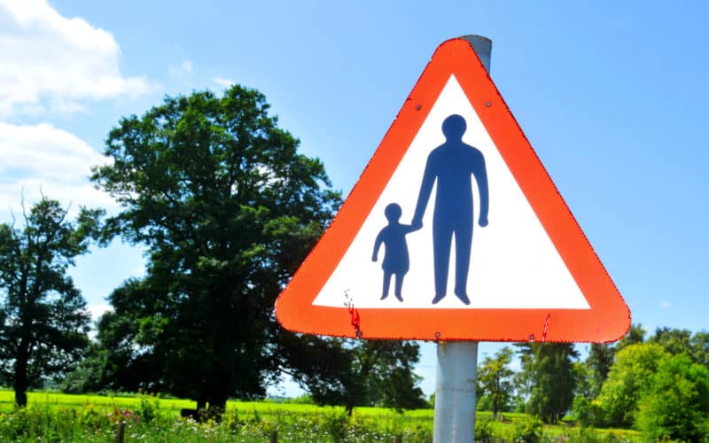 L’autorité parentale et ses évolutions en Suisse